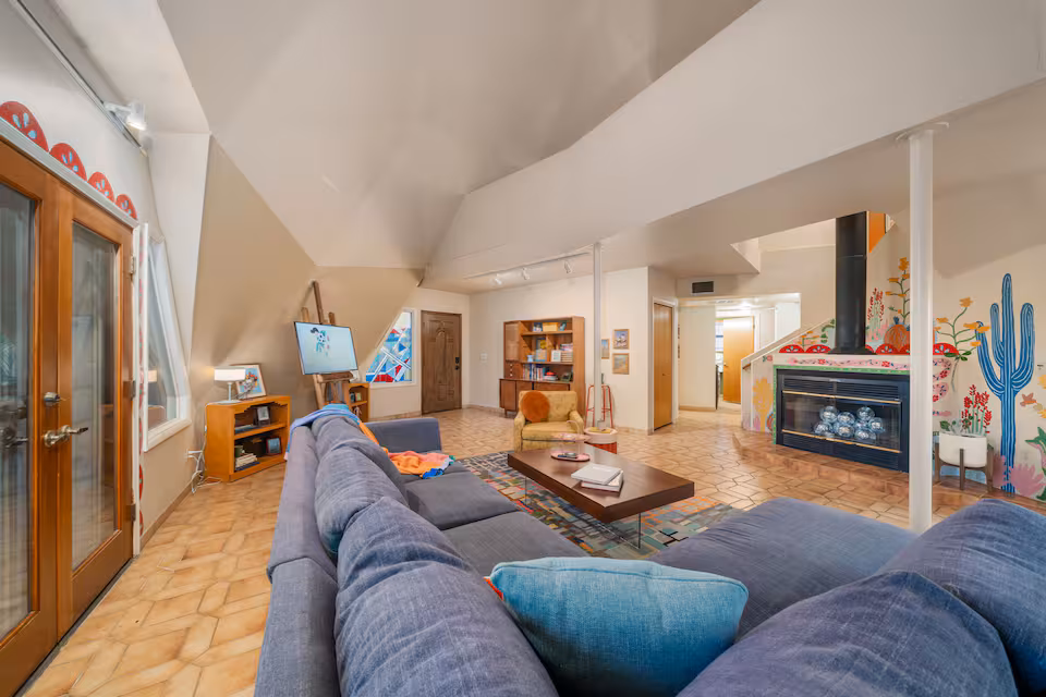 Unique Desert Dome 3